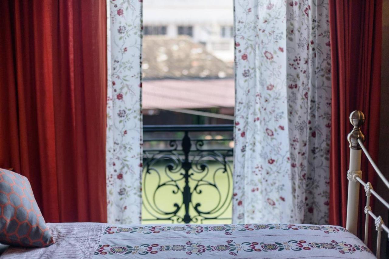 Roomquest Rimrabeang At Amphawa Eksteriør bilde