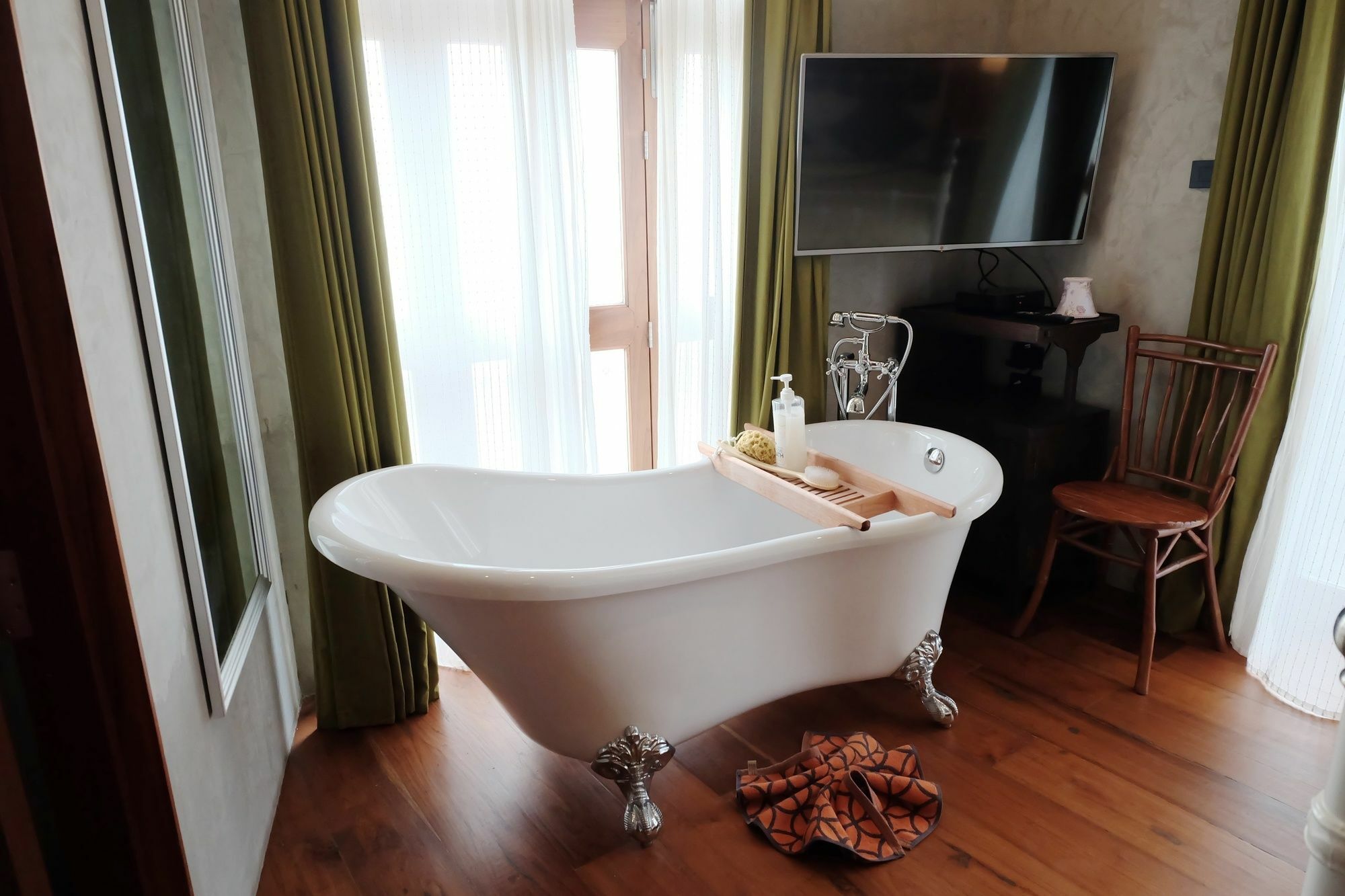 Roomquest Rimrabeang At Amphawa Eksteriør bilde